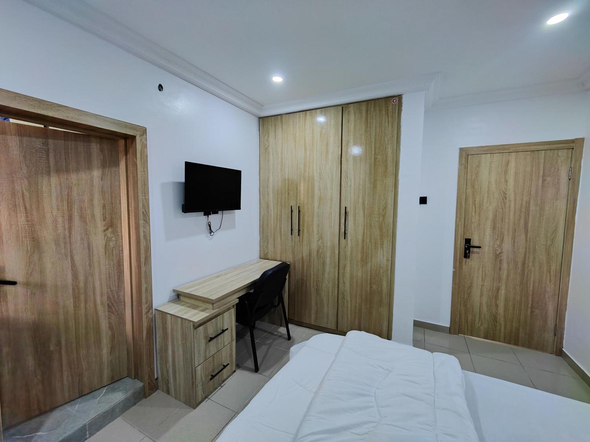 Lekki Continental Apartment Лагос Екстериор снимка